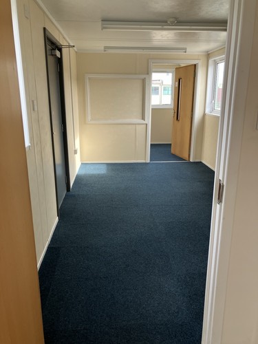 Second hand used - 32’,