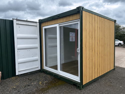 Timber clad portable office - clad,