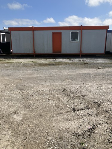 Second hand used - 32’, x